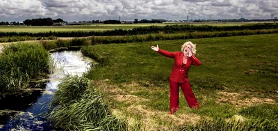 Karin-bloemen-en-de-band-renaissance-.-hero